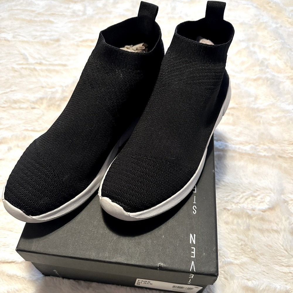 Steve Madden Woman’s Beale Sneaker